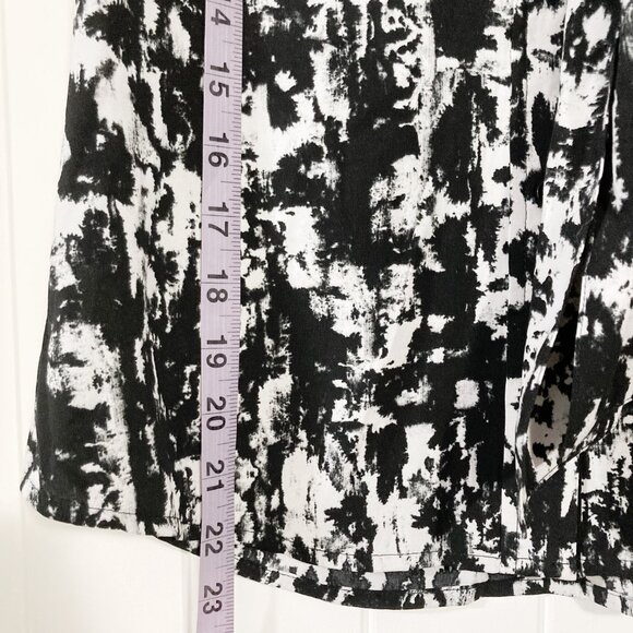 CALVIN KLEIN Black and white abstract ikat print sleeveless blouse XS SMALL top - Picture 6 of 14